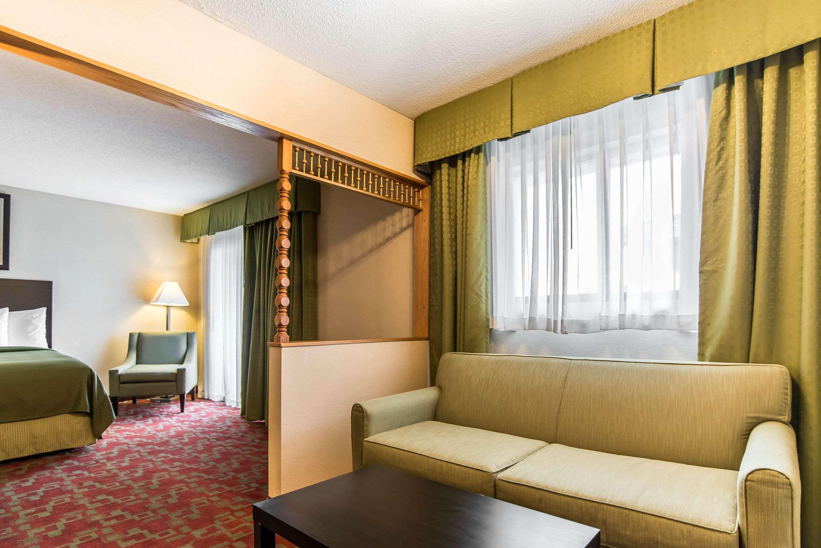 Quality Inn Shelburne - Burlington Экстерьер фото
